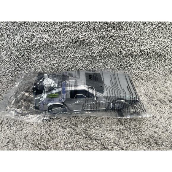 Back To The Future 40th Anniversary DeLorean Popcorn Bucket Brand New Sealed - Picture 4 of 9